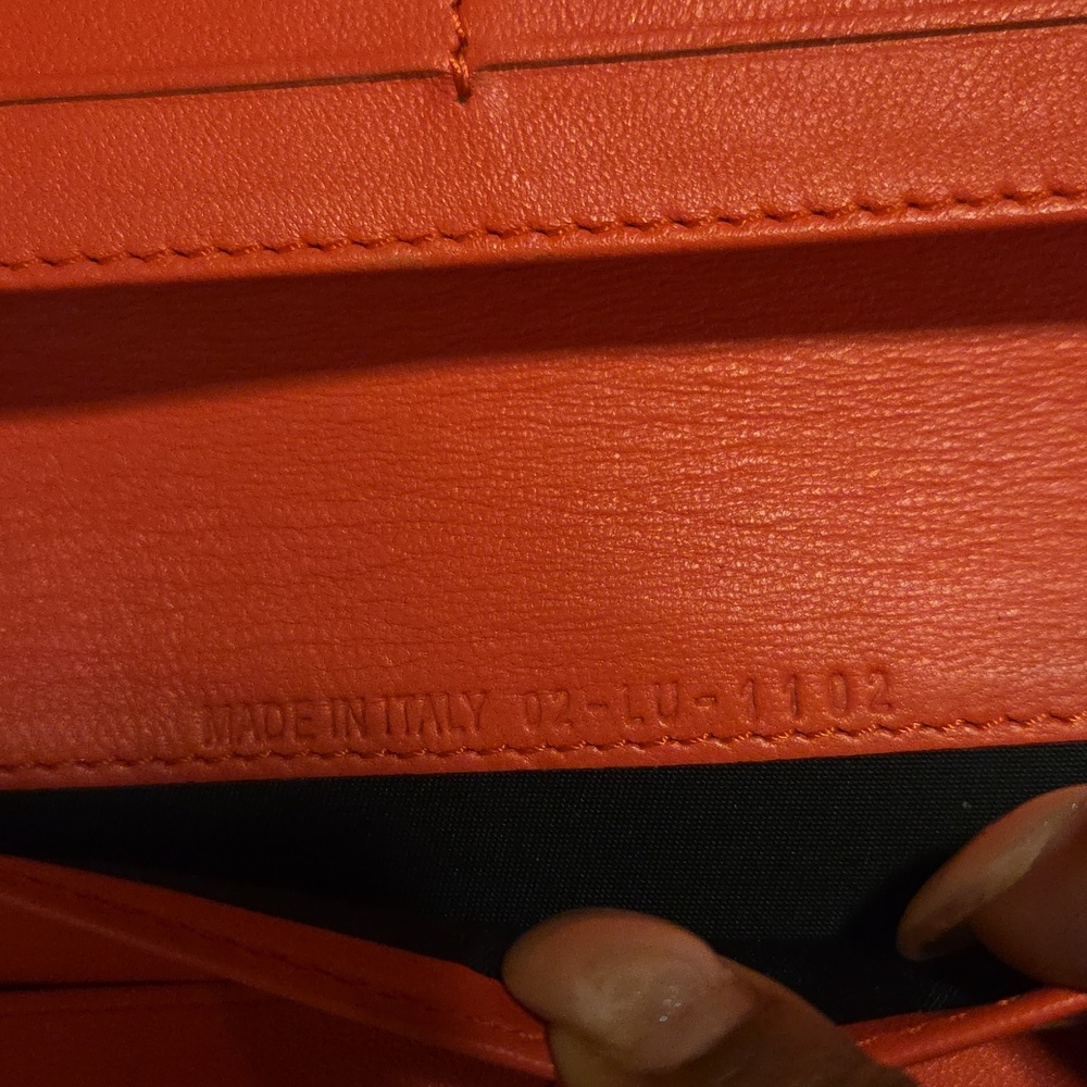 Dior Coral Quilted Wallet - Picture 6 of 9